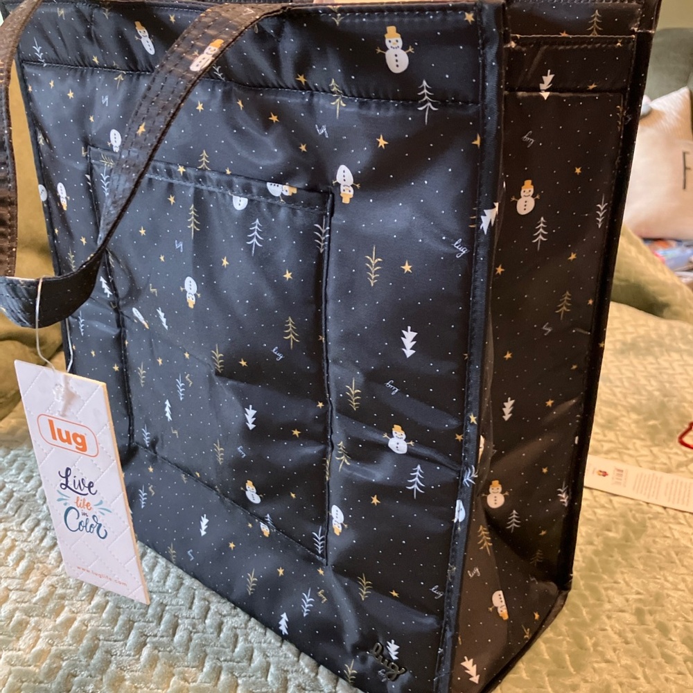 Lug Runner Snowman with Trees Tote
